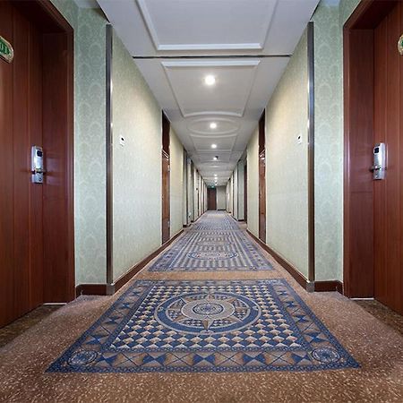 Vienna Hotel Qingyuan Lianjiang Road Ngoại thất bức ảnh