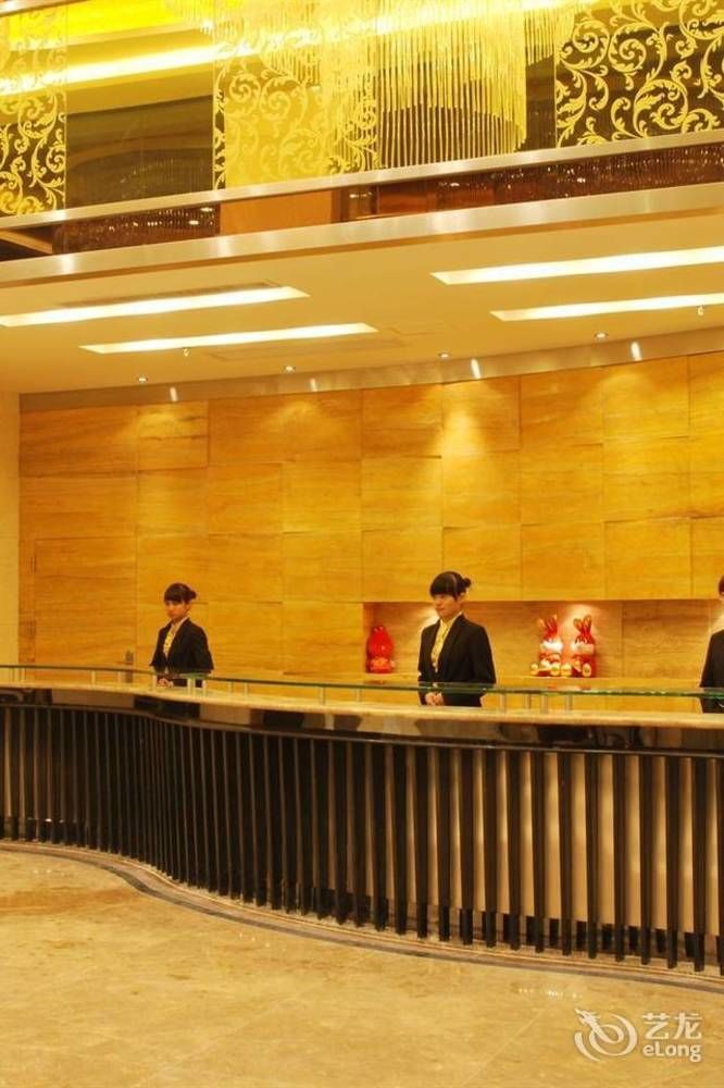 Vienna Hotel Qingyuan Lianjiang Road Ngoại thất bức ảnh